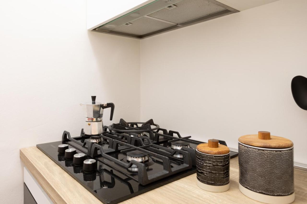 Xenia Apartments - Enjoy Porta Venezia In Modern Apt- 10 Min From Duomo Milan Exterior photo